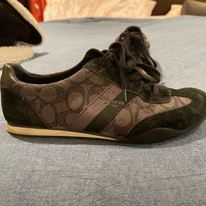 Casual Coach tennis shoe
